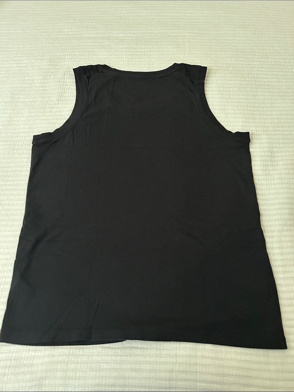 Men’s J. Crew Black Scoop Neck Tank Top Medium - Picture 3 of 3